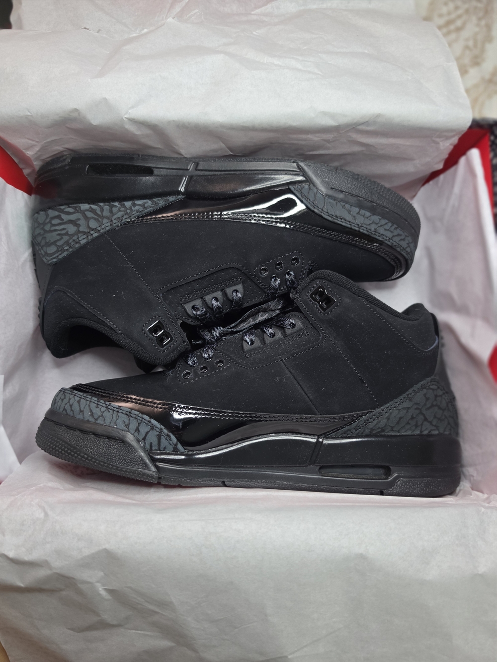 Air Jordans Retro 3s "Black Cat" | Size 7Y GS Or W8.5 or M7